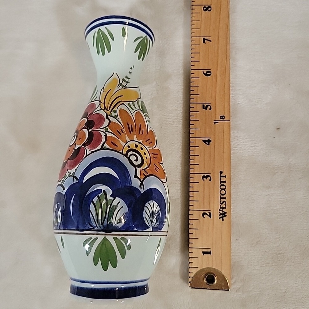 Vintage DELFT Holland Blue‎ White Floral Vase 7" #607